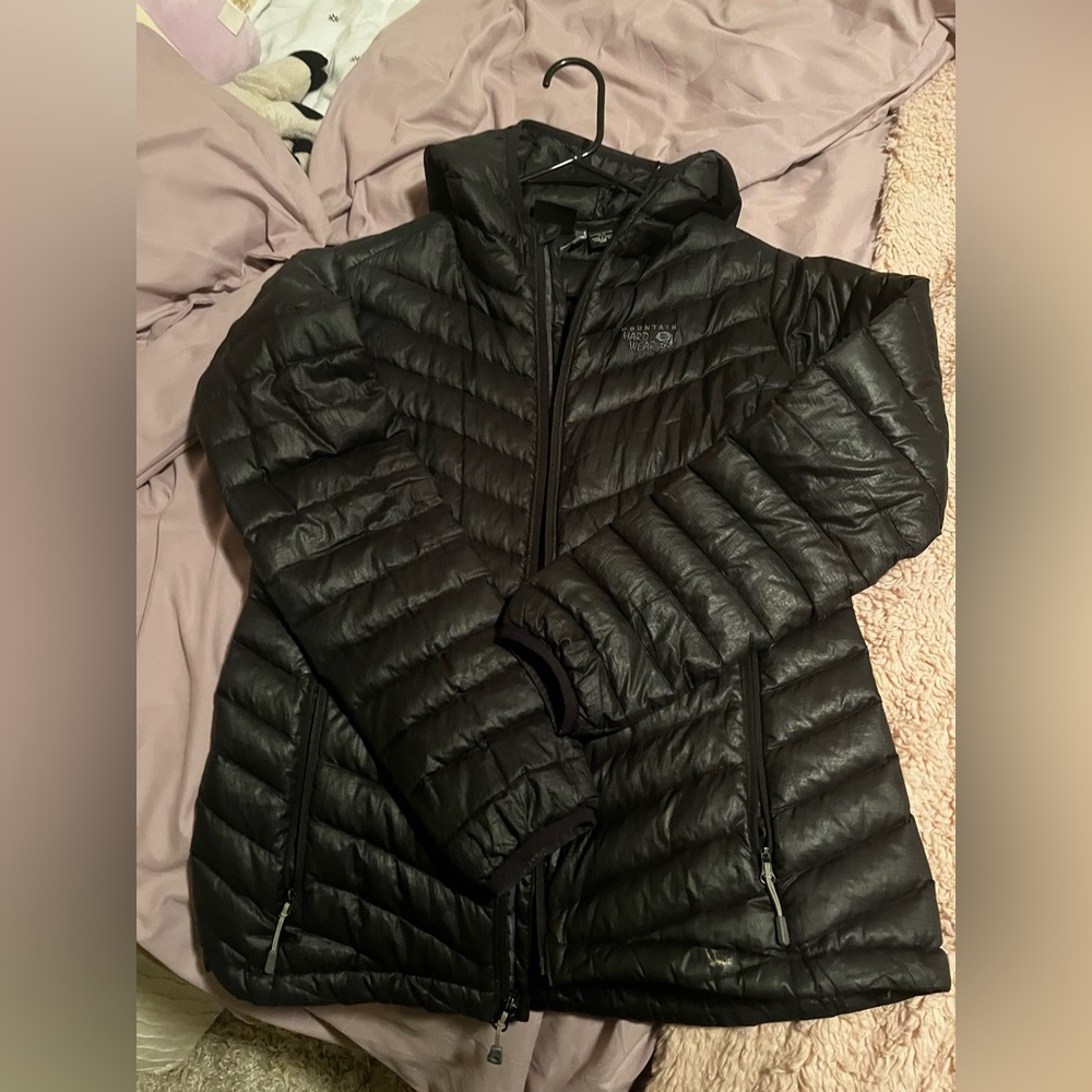Mountain Hardwear Black Ski Jacket (Ghost Whisperer)